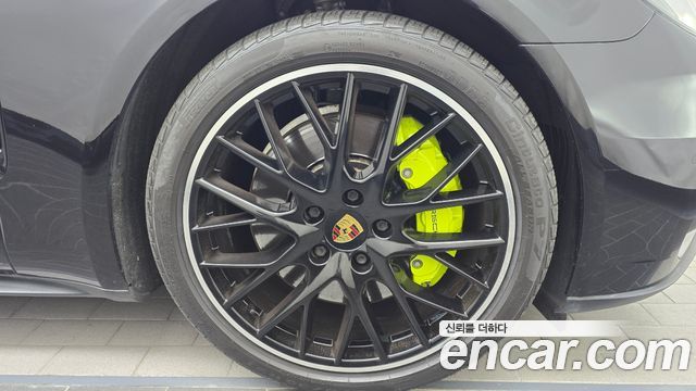 Porsche Panamera 2020 — photo 5