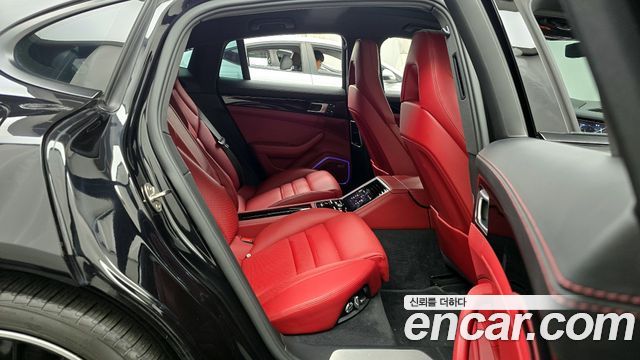 Porsche Panamera 2020 — photo 12