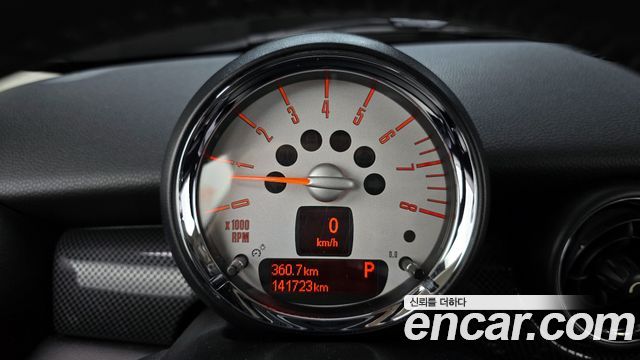 Mini Cooper 2013 — photo 8