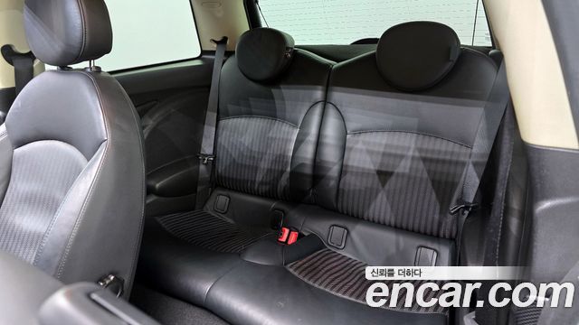 Mini Cooper 2013 — photo 12