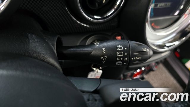 Mini Cooper 2013 — photo 17