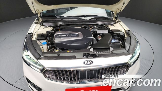 Kia K7 2018 — photo 6