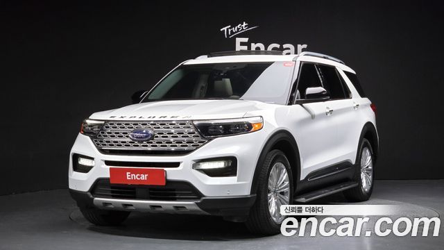 Ford Explorer 2020 — photo 1