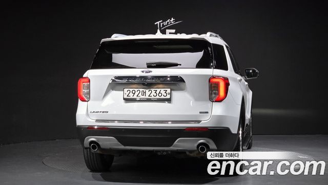 Ford Explorer 2020 — photo 4