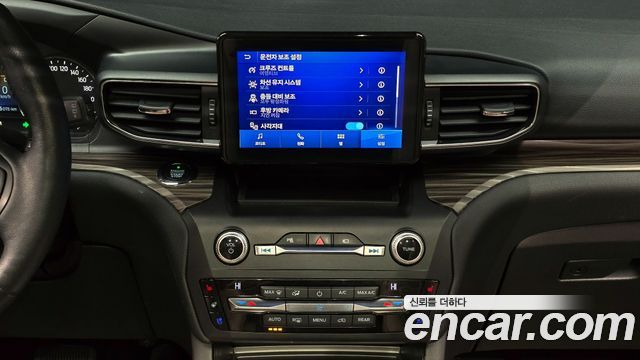 Ford Explorer 2020 — photo 16