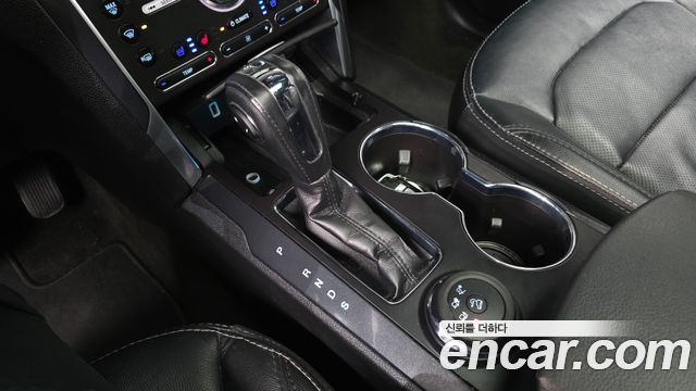 Ford Explorer 2018 — photo 9