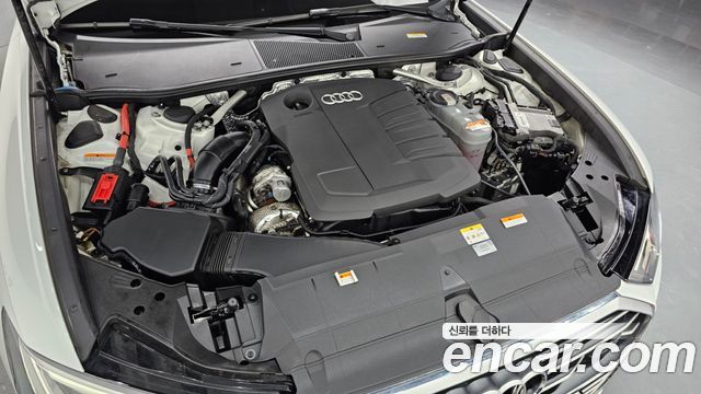 Audi A6 2022 — photo 6