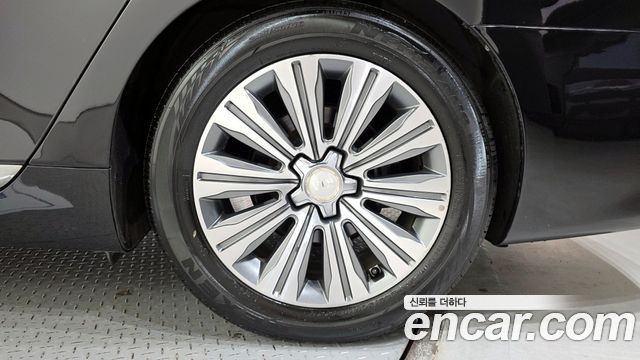 Kia K9 2016 — photo 5