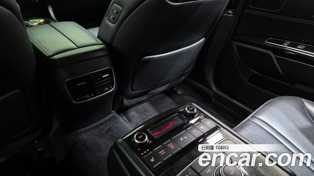 Kia K9 2016 — photo 18