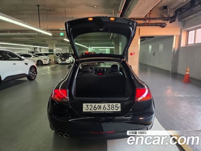 Audi TT 2010 — photo 20