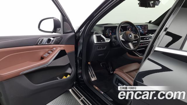 BMW X7 2024 — photo 11