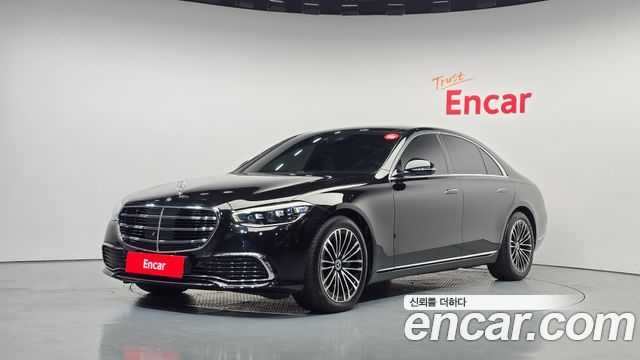 Mercedes-Benz S-Class 2024 — photo 1
