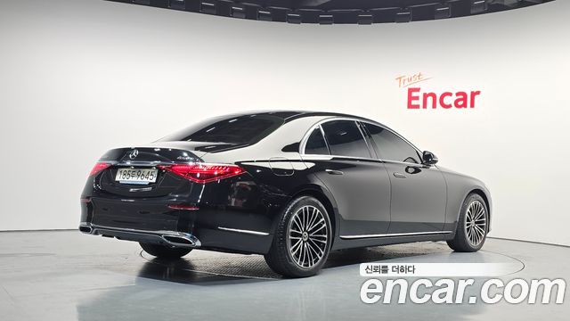 Mercedes-Benz S-Class 2024 — photo 2