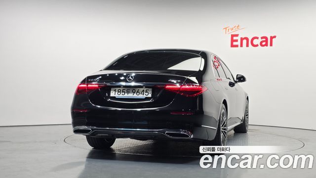Mercedes-Benz S-Class 2024 — photo 4
