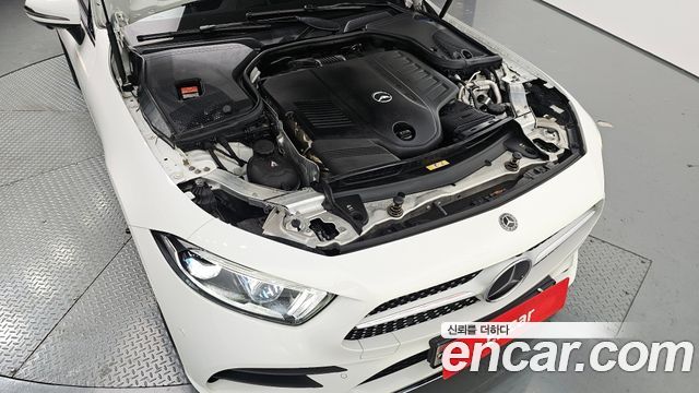 Mercedes-Benz CLS-Class 2020 — photo 6