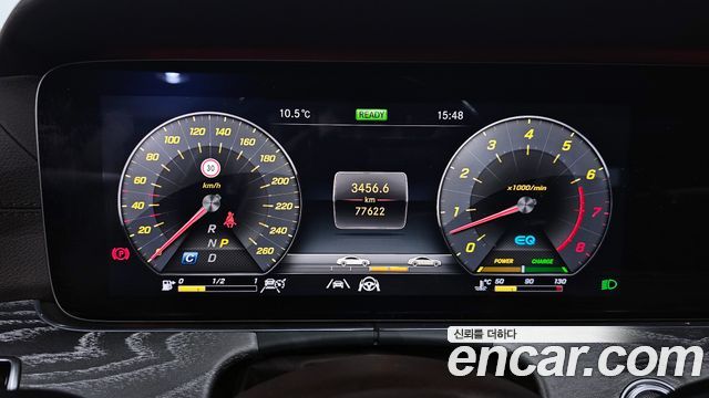 Mercedes-Benz CLS-Class 2020 — photo 8