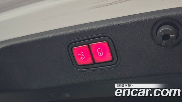 Mercedes-Benz CLS-Class 2020 — photo 18