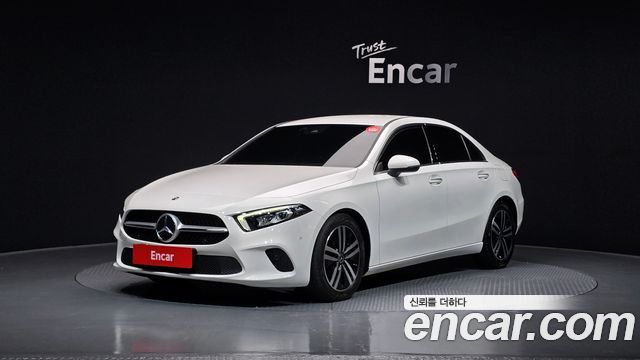 Mercedes-Benz A-Class 2023 — photo 1