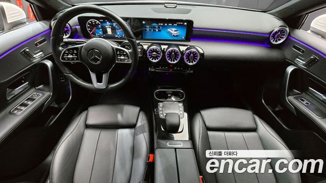 Mercedes-Benz A-Class 2023 — photo 7