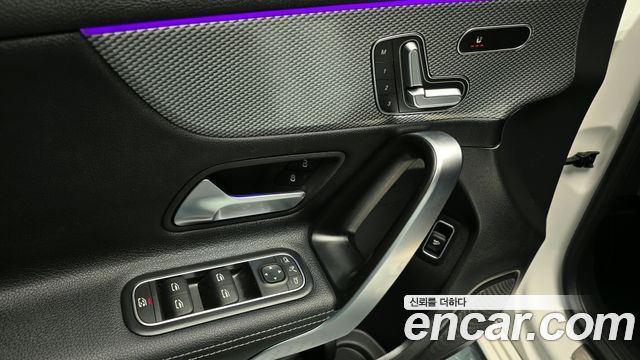 Mercedes-Benz A-Class 2023 — photo 17