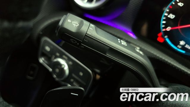 Mercedes-Benz A-Class 2023 — photo 18