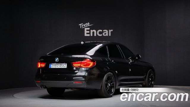 BMW Gran Turismo 2021 — photo 2