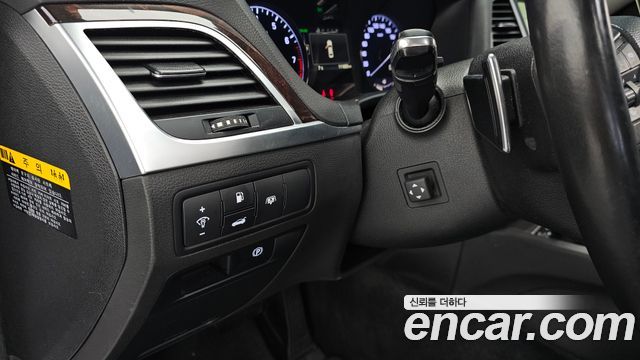 Hyundai Genesis 2016 — photo 17