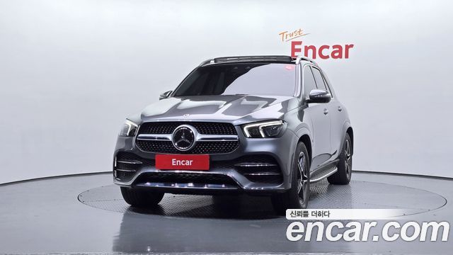 Mercedes-Benz GLE-Class 2021 — photo 3