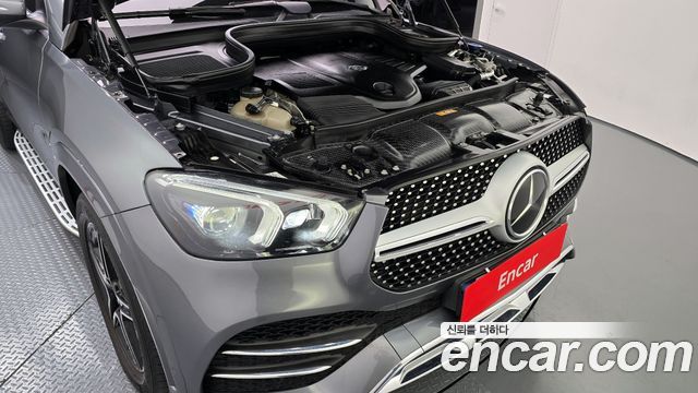 Mercedes-Benz GLE-Class 2021 — photo 6