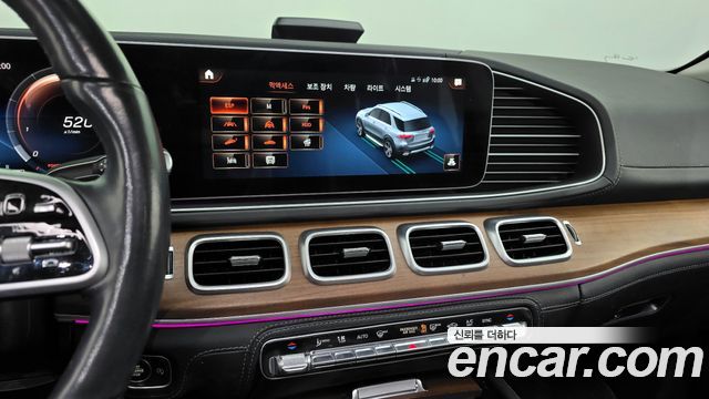 Mercedes-Benz GLE-Class 2021 — photo 15