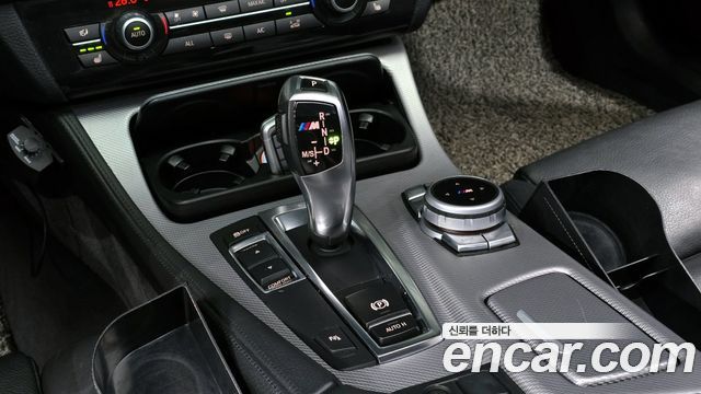 BMW 5-Series 2013 — photo 9