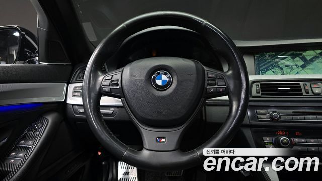 BMW 5-Series 2013 — photo 13