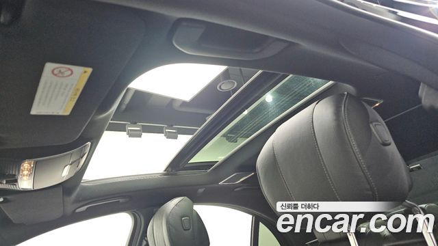 Mercedes-Benz S-Class 2017 — photo 18