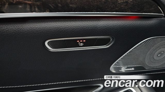 Mercedes-Benz S-Class 2017 — photo 19