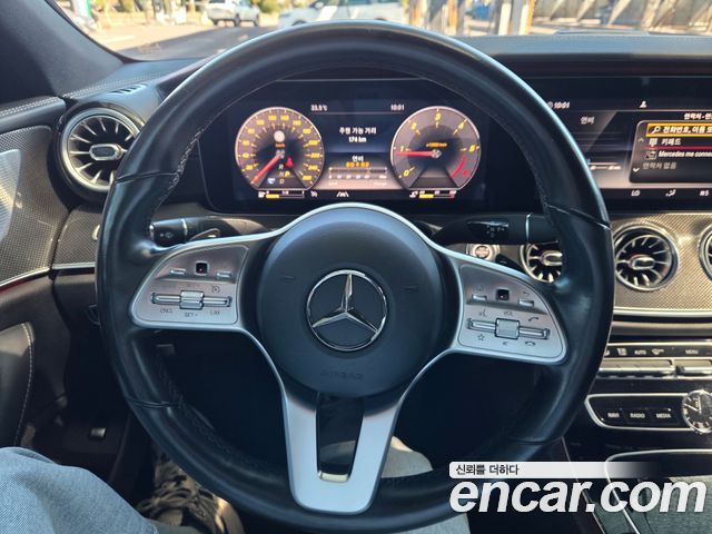 Mercedes-Benz CLS-Class 2020 — photo 7