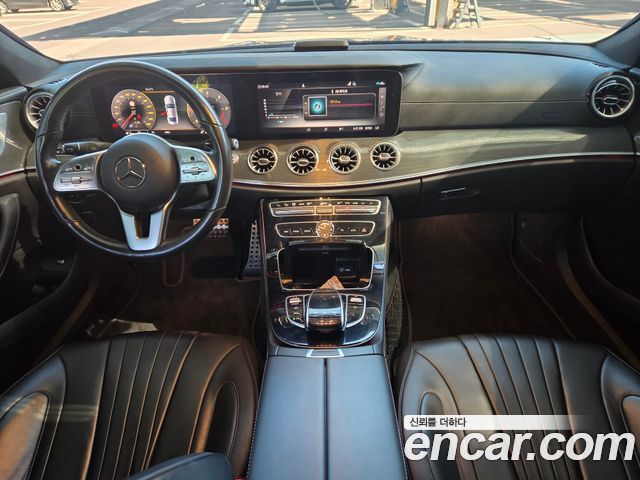 Mercedes-Benz CLS-Class 2020 — photo 11