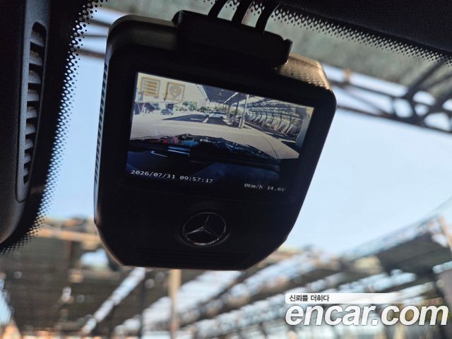 Mercedes-Benz CLS-Class 2020 — photo 13