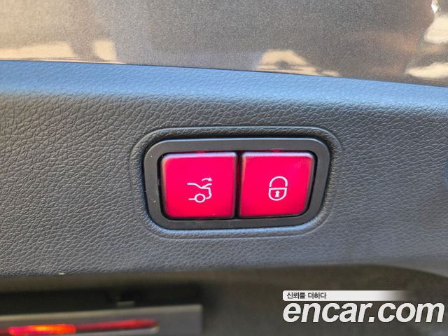 Mercedes-Benz CLS-Class 2020 — photo 19
