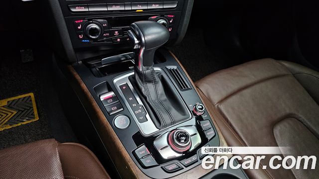 Audi A4 2015 — photo 9