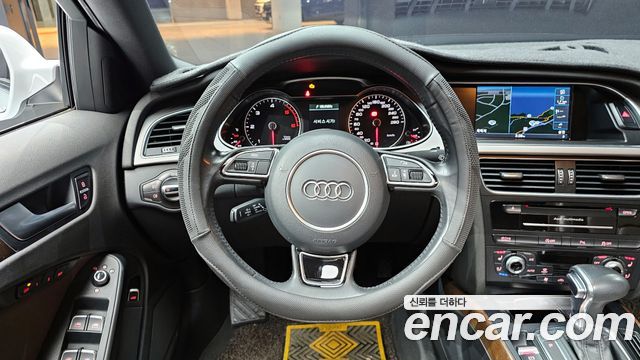 Audi A4 2015 — photo 13