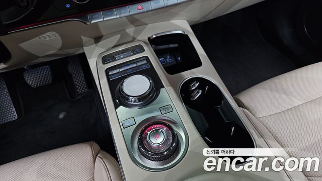 Genesis GV70 2021 — photo 9