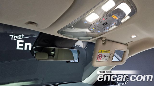 Genesis GV70 2021 — photo 16