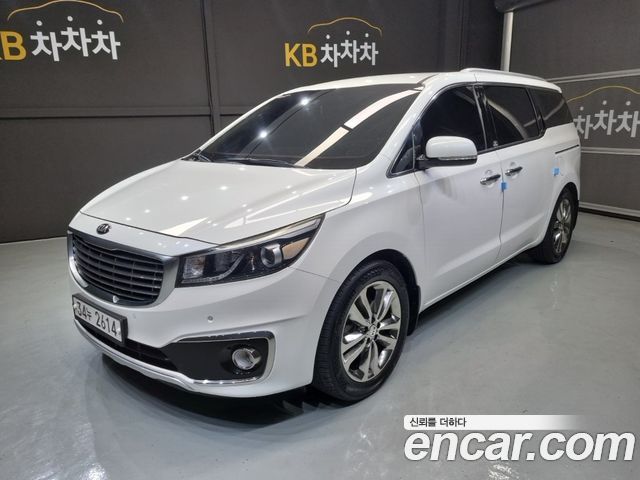 Kia Canival 2016 — photo 1