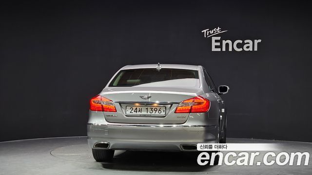 Hyundai Genesis 2012 — photo 4