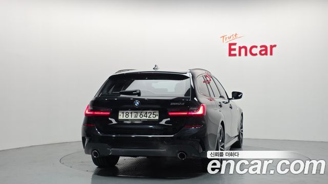 BMW 3-Series 2021 — photo 4