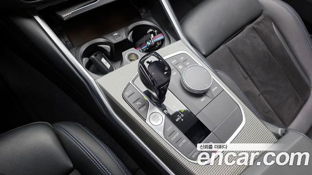 BMW 3-Series 2021 — photo 9