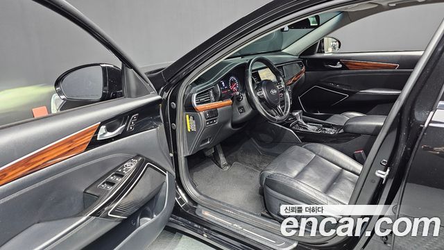 Kia K7 2016 — photo 10