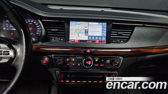 Kia K7 2016 — photo 14