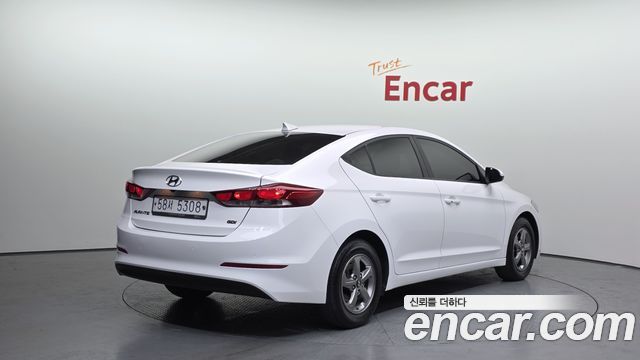 Hyundai AVANTE 2017 — photo 2