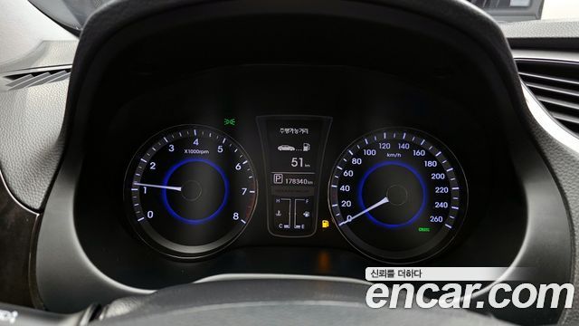 Hyundai Grandeur 2014 — photo 8